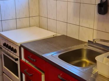 Trešnjevka Centar, Slavetićka, 2-s, 50m2, Udoban, svijetao, balkon