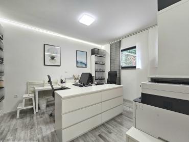 Umag, PRILIKA! stan 500m od mora