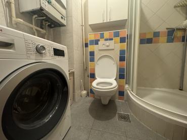 SESVETE, centar, 5-sobni 140,46 m2,balkon,garaža+PM