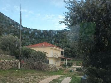 Trpanj - Vila uz plažu