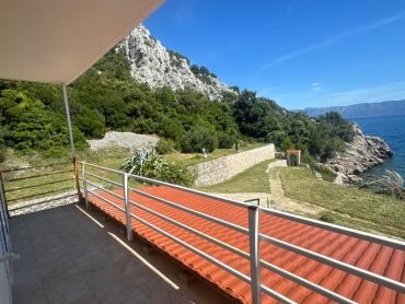 Trpanj - Vila uz plažu