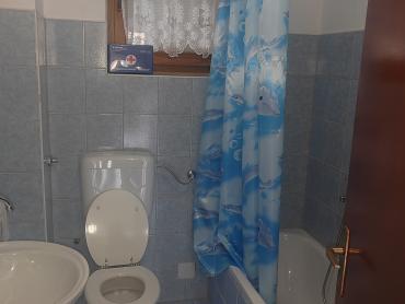 IMANJE U LICI S PUNO ZEMLJIŠTA PRILIKA