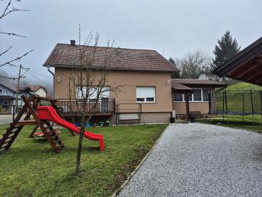 Odlična kuća u Zlataru