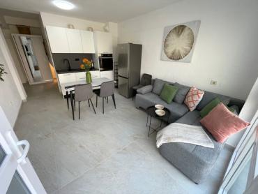 Donja Vežica-40m2,kompletno adaptiran sve novo!!