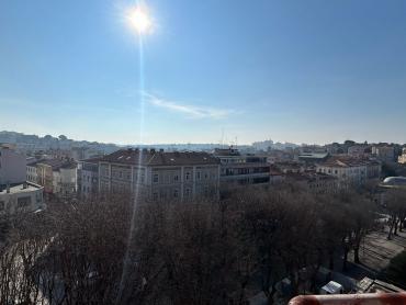 Prostrani stan u centru s panoramskim pogledom na grad - 2 terase!