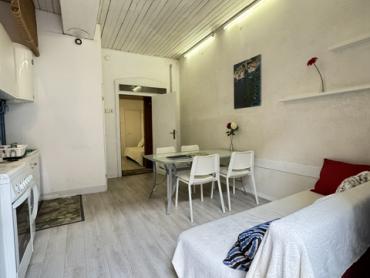 UHODAN APARTMAN 36m2 + 11.06m2 - PRILIKA 