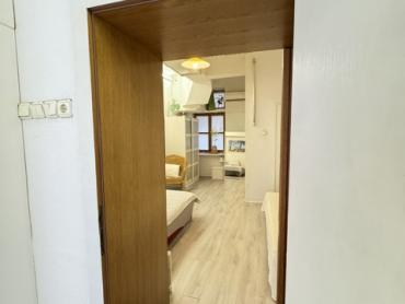 UHODAN APARTMAN 36m2 + 11.06m2 - PRILIKA 