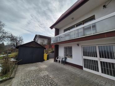 Kuća duplex sa dvorištem i parkingom nadomak Tuheljskih Toplica!