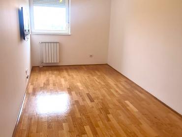 Gornji Bukovac, 90 m2, 2. kat, novogradnja, balkon, lođa, 2 PM 