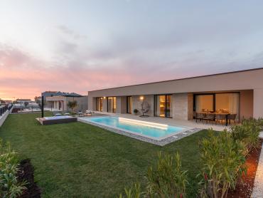 Prekrasna dizajnerska vila u Kašteliru