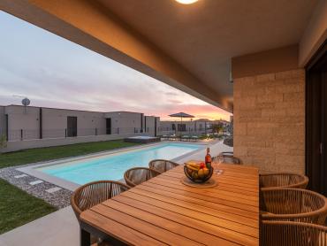 Prekrasna dizajnerska vila u Kašteliru