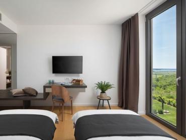 Novigrad, impresivna vila s izuzetnim pogledom na more