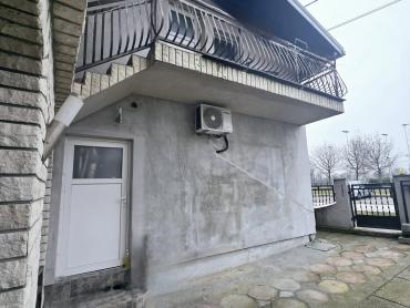 KUĆA U ZONI TRAMVAJA