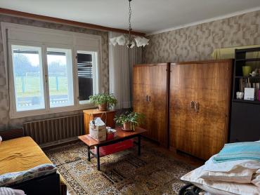 OBITELJSKA KUĆA U BIŠKUPCU