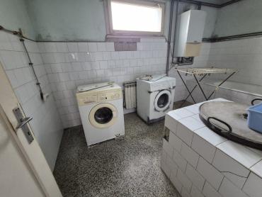 KUĆA IZMEĐU KRAPINSKIH I TUHELJSKIH TOPLICA 
