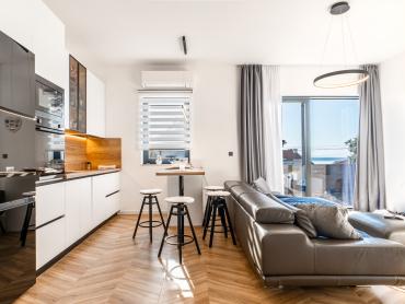 PRILIKA!! Kuća 300m od mora Crikvenica 