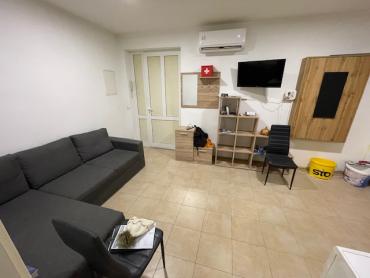 Centar 37.37m2 1s+db adaptiran Korzo na par koraka