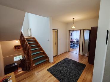 PROSTRANA KUĆA U ZBELAVI – 339 m² NA OKUĆNICI OD 3604 m²