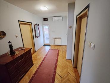 PROSTRANA KUĆA U ZBELAVI – 339 m² NA OKUĆNICI OD 3604 m²
