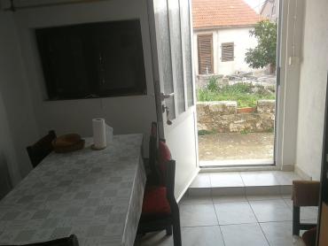 Stara Kuća Veli Iž
