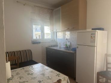 Stinica apartman - Top prilika!!