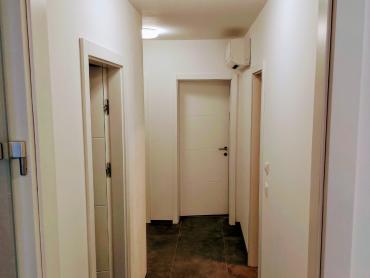 Moderna novogradnja 500 m od mora!