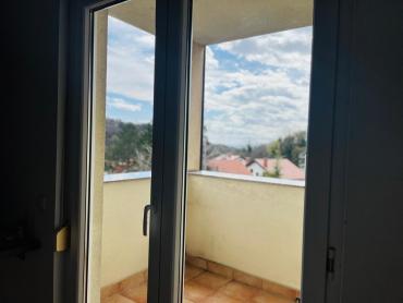 MIKULIĆI,PREDIVAN TROSOBAN  STAN,120m2,PRODAJA!