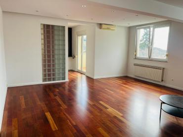 MIKULIĆI,PREDIVAN TROSOBAN  STAN,120m2,PRODAJA!
