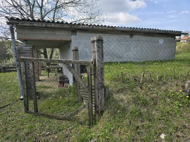 Nezavršena kuća za odmor