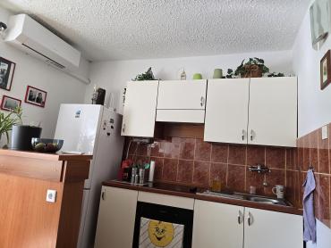 Mali stan na odličnoj lokaciji