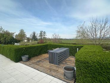 Vila 582 m2, bazen, teniski teren, parcela 5500 m²