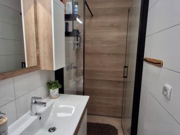 Kuća s 4 stana u izgradnji u Palitu na Rabu, idealna za investiciju!