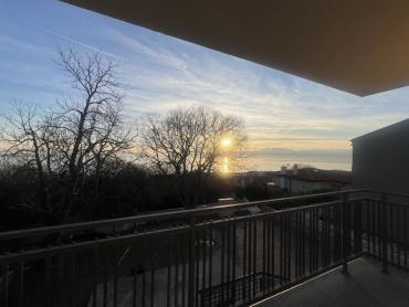 KOSTRENA, DVOETAŽNI STAN, 4S+DB, 175 m2