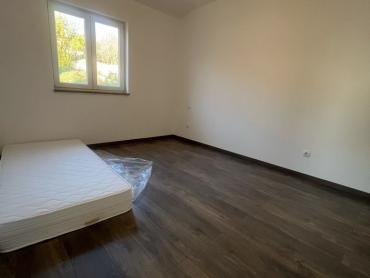 KOSTRENA, DVOETAŽNI STAN, 4S+DB, 175 m2