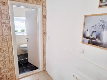 Jedinstveni apartman na tri etaže u srcu Trogira