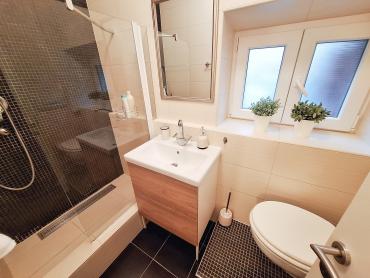 Jedinstveni apartman na tri etaže u srcu Trogira