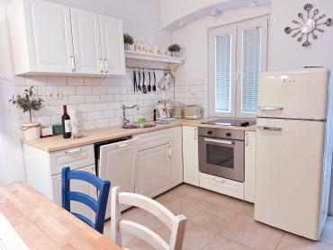 Jedinstveni apartman na tri etaže u srcu Trogira