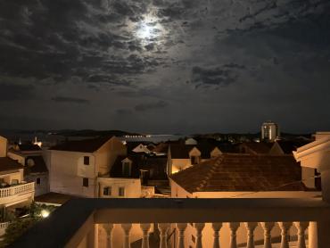 Mediteranska oaza u srcu Vodica