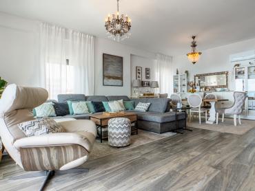 KANTRIDA, PENTHOUSE, 210m2 - EKSKLUZIVNO