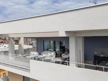KANTRIDA, PENTHOUSE, 210m2 - EKSKLUZIVNO