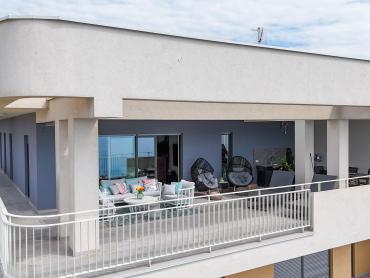 KANTRIDA, PENTHOUSE, 210m2 - EKSKLUZIVNO