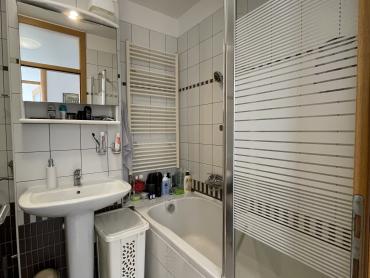 ŠKURINJE - 2S+DB, TERASA OD 70 M2 S POGLEDOM NA MORE