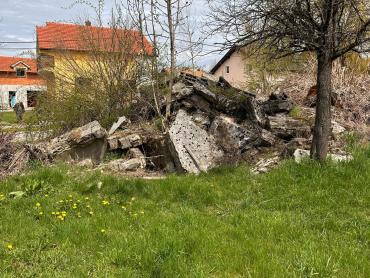 GOSPIĆ - PRODAJE SE GRAĐEVINSKO ZEMLJIŠTE BLIZINA CENTRA