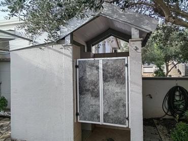 PRODAJE SE APARTMANSKA KUĆA  NA OTOKU VIRU!!