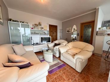 SUPER LOKACIJA! Najam stana u Crikvenici, balkon,  47 m
