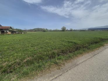 Građevinsko zemljište 3.740m² na odličnoj lokaciji nadomak Zagreba!