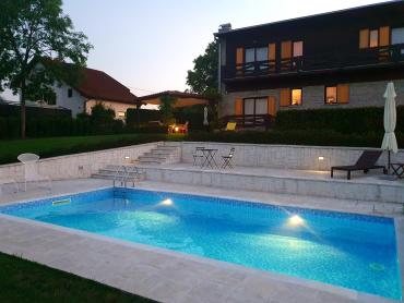 Casa Smiljan, Gospić - Okolica, 160m2