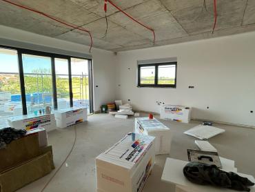 Penthouse s pogledom i velikom terasom – Štinjan