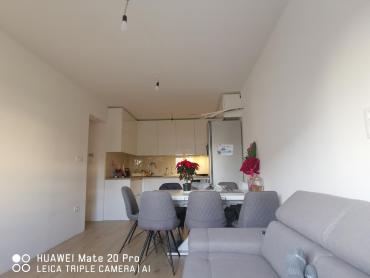 PRODAJA stan Lokve 59m²