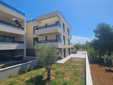 PRODAJE SE LUKSUZNI PENTHOUSE PRIVLAKA S9